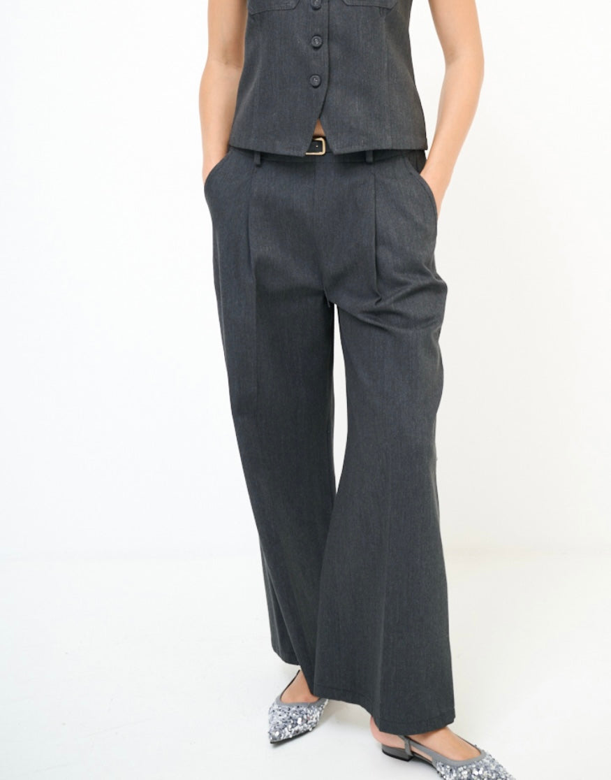 Pantalone pence con cinturino