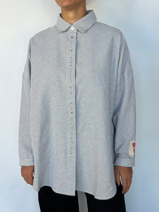 Camicia Righine con Borchie