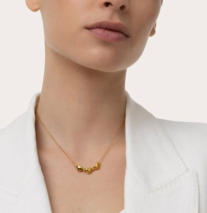 Collana Tra Cuori